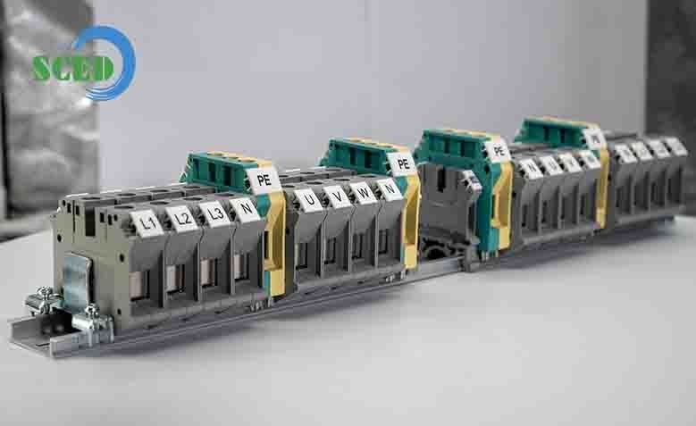 Powerful and Compact Plastic Din Rail Terminal Blocks Switching Power Supply for Industrial Applications